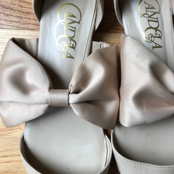 Candela Joan Bush Flats - Picture 3 of 8